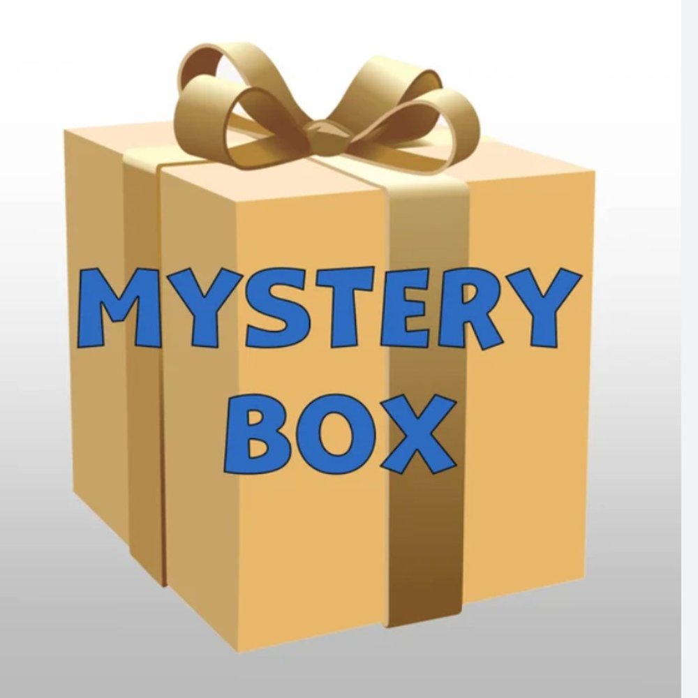 Free People Mystery Box Bundle (Size Medium)